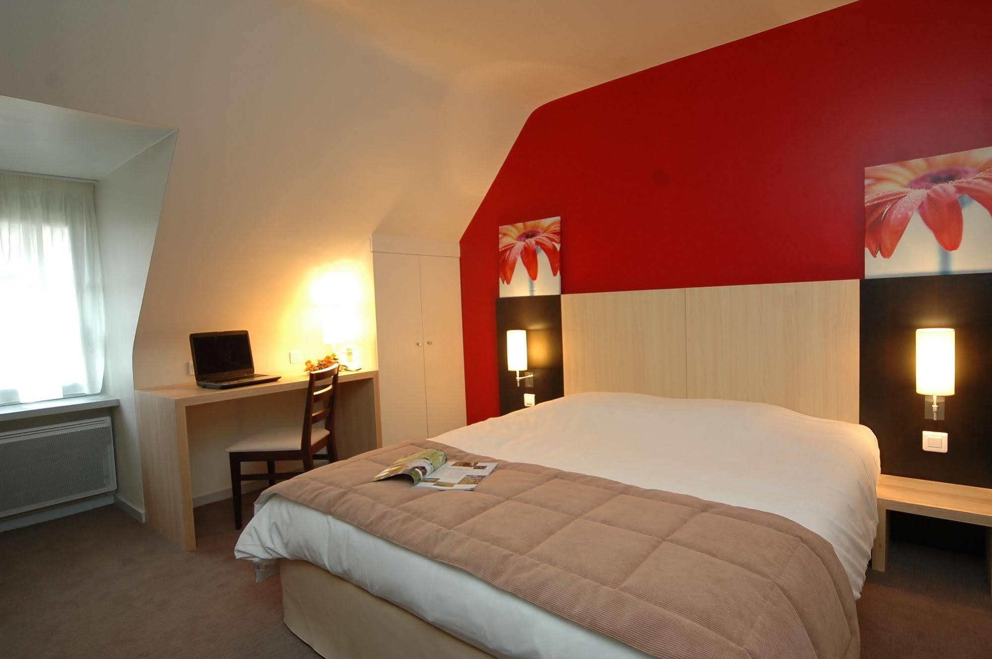 Logis Hotel La Croix Blanche Fontevraud Habitación foto
