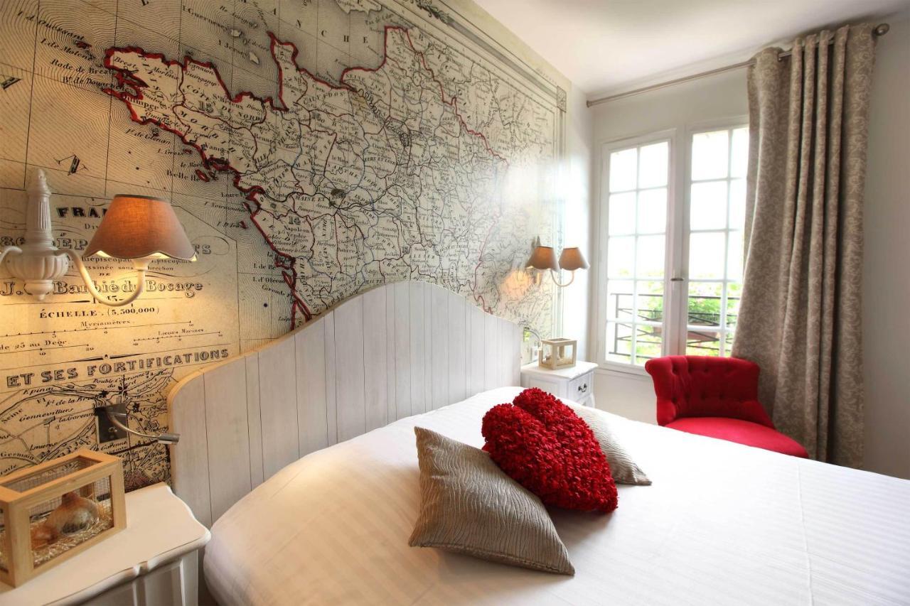 Logis Hotel La Croix Blanche Fontevraud Habitación foto